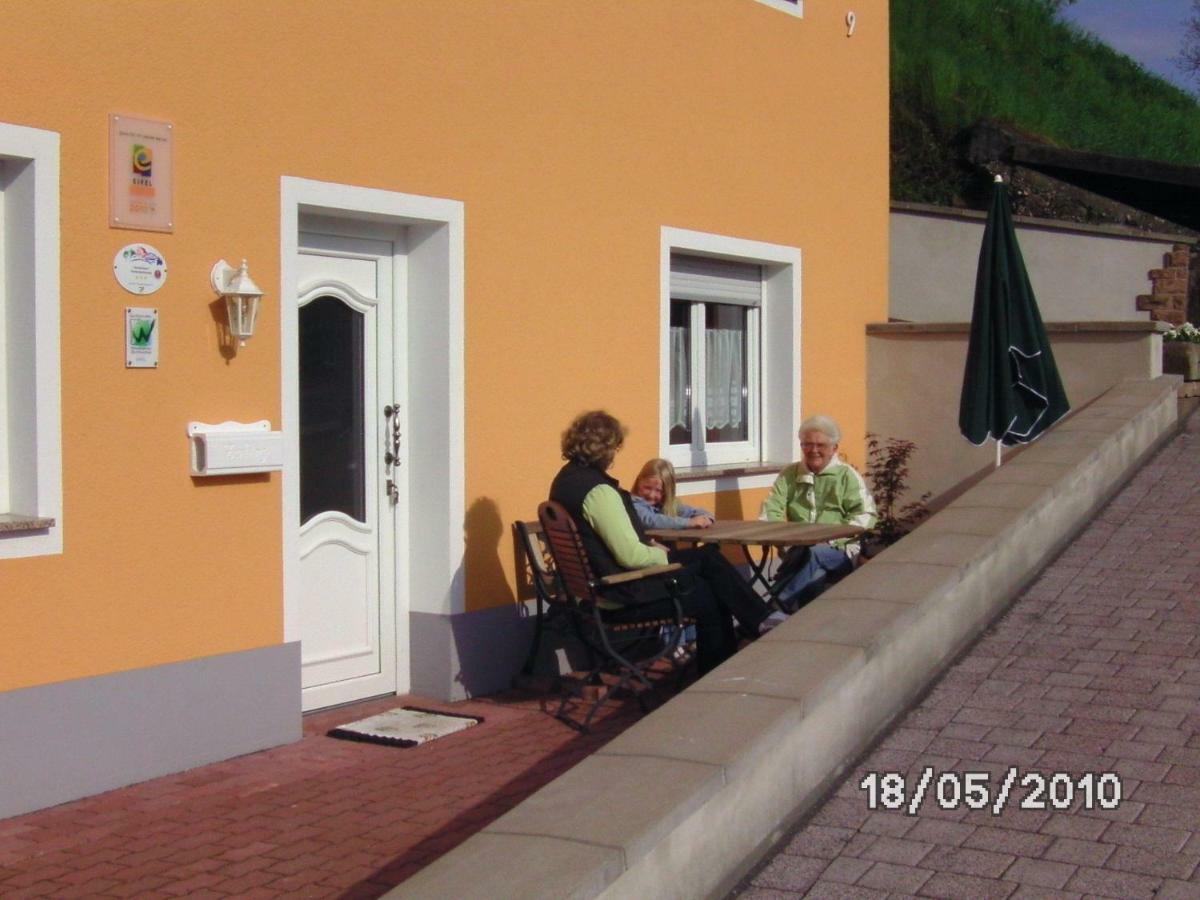 Sonnigesuedeifel Daire Seffern Dış mekan fotoğraf